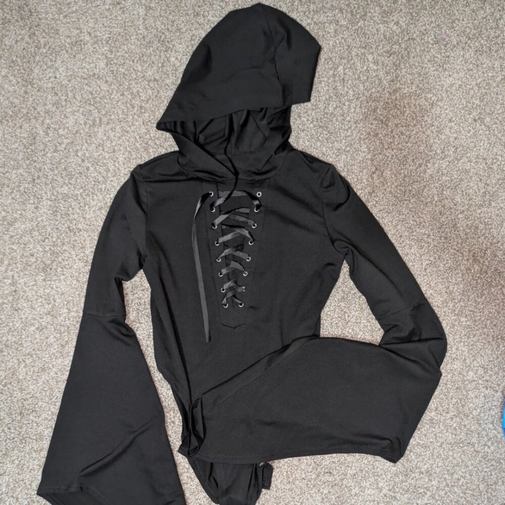 Romwe Bell Sleeve Ribbon Neck Bodysuit Size L NWOT